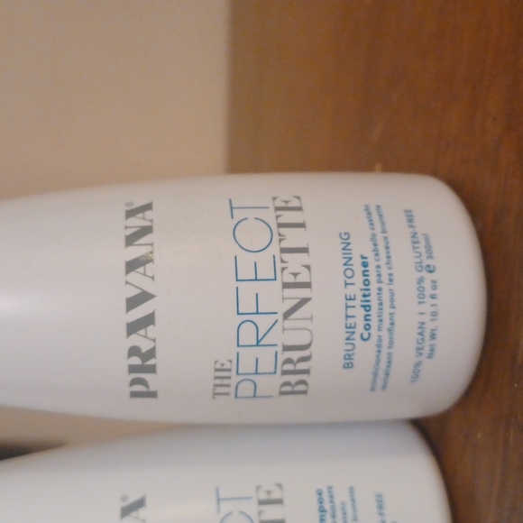 PRAVANA The Perfect Brunette Shampoo & Conditioner - Picture 4 of 6